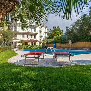 https://residence-garden.hotelitalianriviera.com