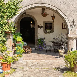 A Casa Di Gianni E Mari Couette-café